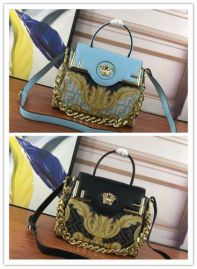 Picture of Versace Lady Handbags _SKUfw117259442fw